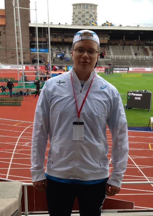 Lauri Lindqvist saavutti SM hopeaa kuulantyönnössä M19 sarjassa SM -hallikilpailuissa Turussa